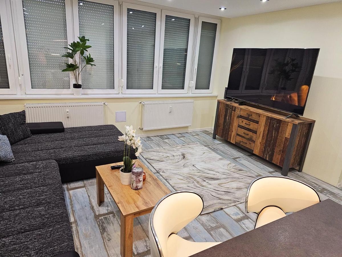 شقة Urban Loft Salgótarján المظهر الخارجي الصورة